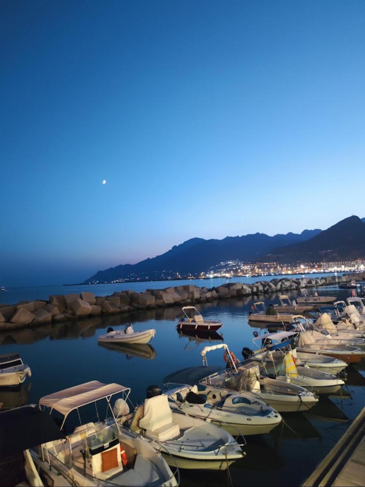 Apartamento Salerno Mare e Luci Exterior foto