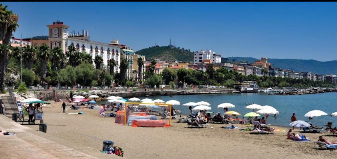 Apartamento Salerno Mare e Luci Exterior foto